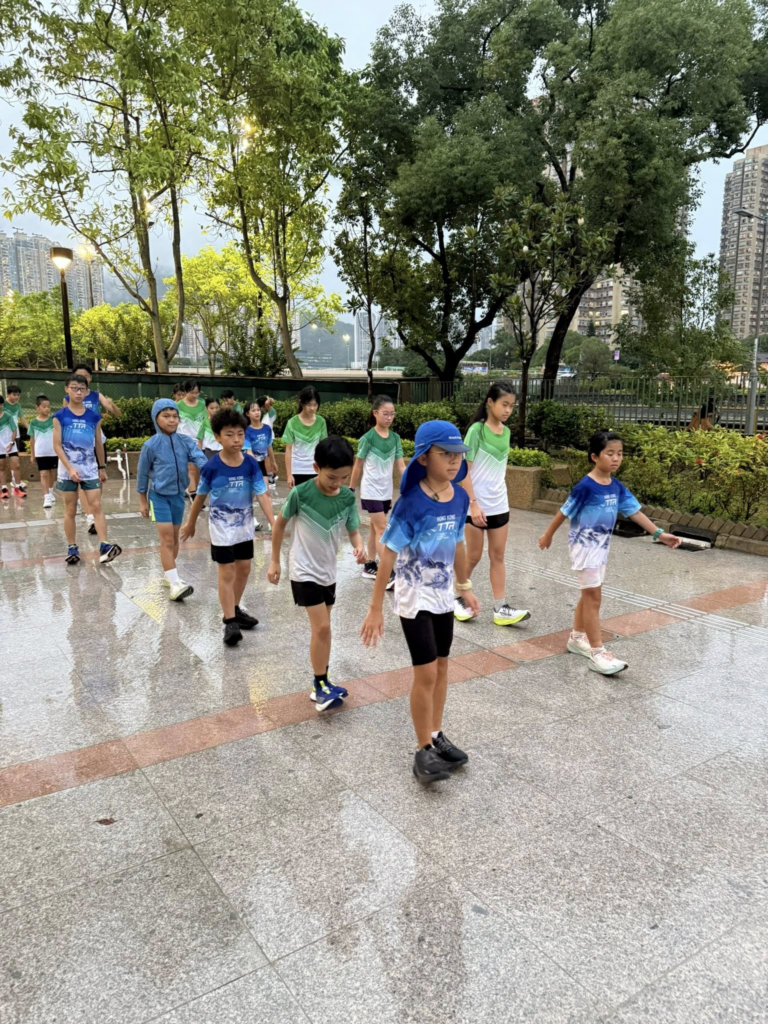 毅行教室青少年U16跑步班日常練習 - 20250617